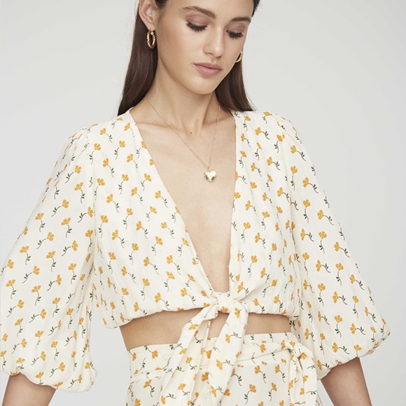 Faithfull the Brand Tops - Faithful The Brand La Guardia Top Floral Print S